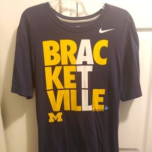 Nike Michigan Wolverine NCAA Basketball Men's Bracket-ville Blue ATL T-Shirt